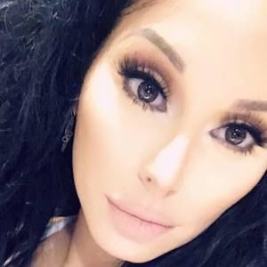 Meet your Posher, Stéphanie